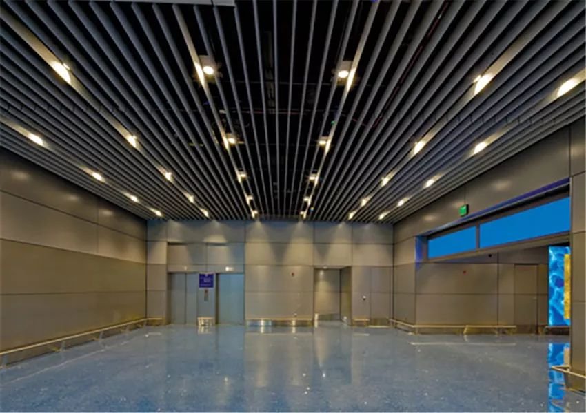 aluminum baffle ceilings,modern interiors,acoustic benefits